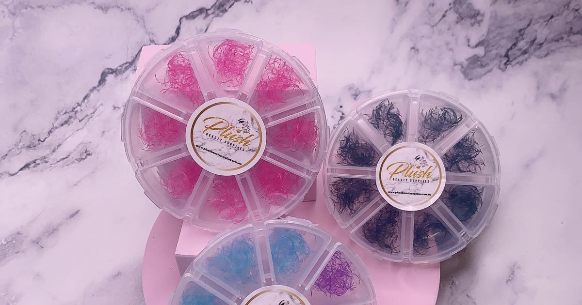 COLOUR LASHES