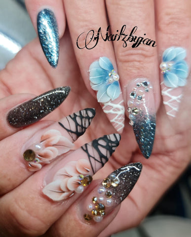 1 Box 3D Acrylic Flowers/100 Flowers