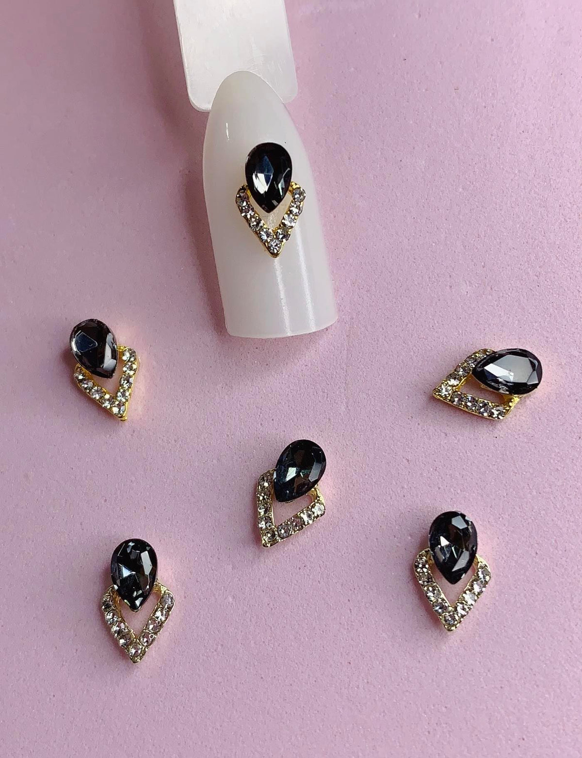 2PCS NAIL CHARM RHOMBUS