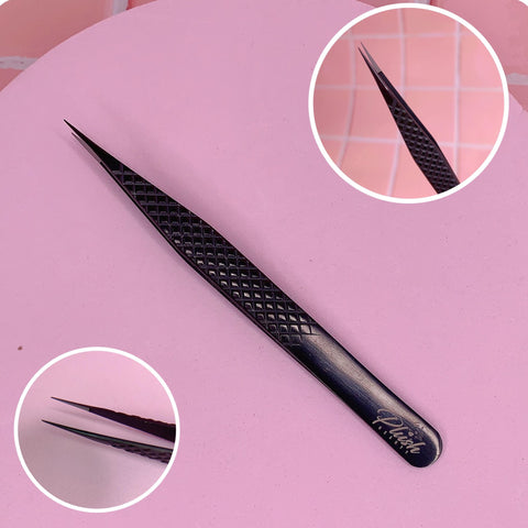 CLASSIC STRAIGHT TWEEZER