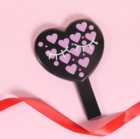 HEART SHAPE LASH MIRROR